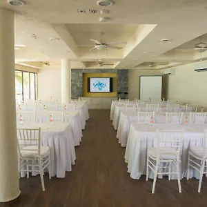 **** Otel Tukan Meksika